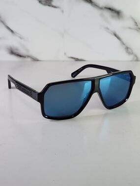 GUESS Black Frame Blue Mirror Lens Sunglasses